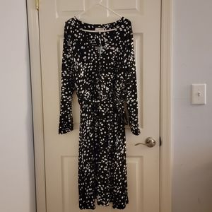 Black and White 1X wrap dress